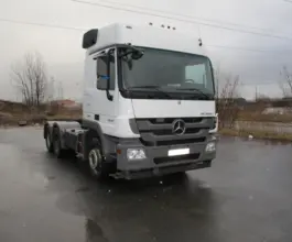 Тягач Седельный тягач Mercedes-Benz Actros 2018 года б/у фото 5