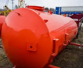 Навесное оборудование Цистерна с надрамником SEVEREST АКН (МВ) 10Т 2026 года новый фото 4