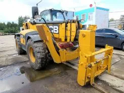 Телескопический погрузчик JCB Loadall 540-170 2011 года б/у фото 5