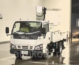 Автовышка Автовышка  ISUZU Elf  б/у