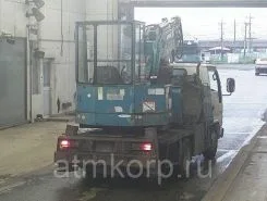 Экскаватор Isuzu Elf  б/у фото 3
