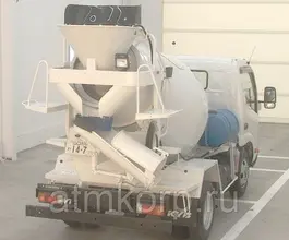 Бетоносмеситель Бетоносмеситель  HINO Dutro  б/у