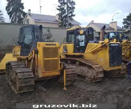 Бульдозер Komatsu D65 2016 года б/у