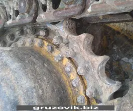 Бульдозер Komatsu D65 2016 года б/у