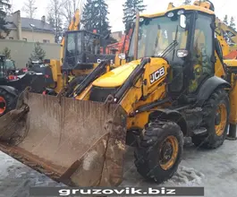 Экскаватор-погрузчик JCB 3CX 2013 года б/у