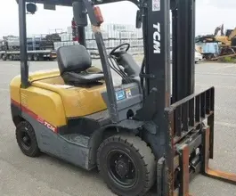 Вилочный погрузчик TCM FD25T3Z  б/у