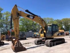 Экскаватор Caterpillar 320  б/у