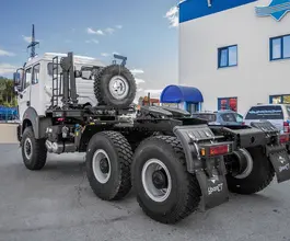 Тягач Седельный тягач beiben 3343SA 2025 года новый фото 2