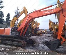 Экскаватор Hitachi ZX240 2007 года б/у