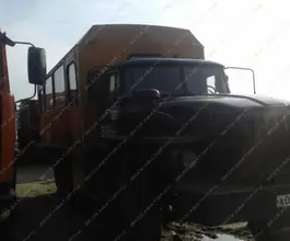 Вахтовый автобус Вахтовый автобус Урал 3255 2006 года б/у