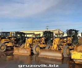 Грейдер Caterpillar 140 2014 года б/у