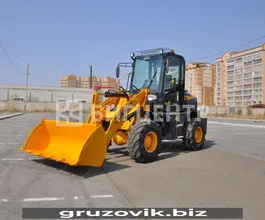 Фронтальный погрузчик Runmax 772 2020 года новый