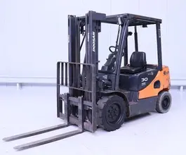 Вилочный погрузчик Daewoo D30S  б/у