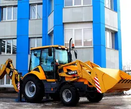Экскаватор-погрузчик ЧЛМЗ 310 2020 года новый