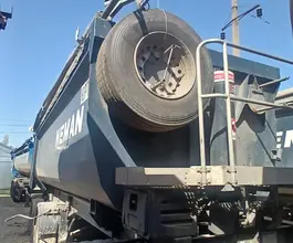 Полуприцеп самосвальный GRUNWALD 9453 2022 года б/у