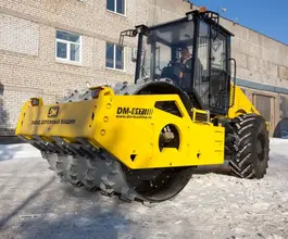 Дорожный каток Бандаж кулачковый , Грунтовые катки DM-614 / DM-617 2020 года б/у