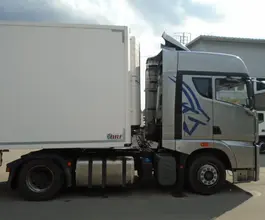 Седельный тягач Седельный тягач FAW JH6 2023 года б/у фото 5