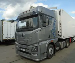 Седельный тягач Седельный тягач FAW JH6 2023 года б/у фото 4
