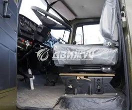 Дорожно-уборочный автомобиль Дорожно-уборочный автомобиль     б/у фото 5