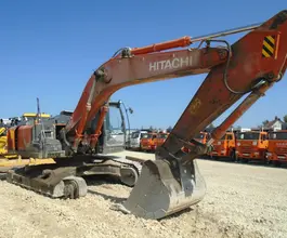 Экскаватор HITACHI ZX300LC-5A 2020 года б/у фото 2