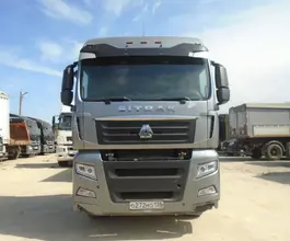 Седельный тягач Седельный тягач SITRAK c7h 2023 года б/у фото 2