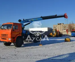 Тягач с КМУ Камаз 43118  б/у