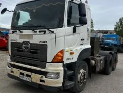 Тягач Седельный тягач HINO 700 2014 года б/у