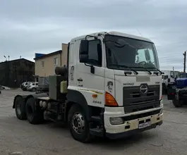 Тягач Седельный тягач HINO 700 2014 года б/у фото 4