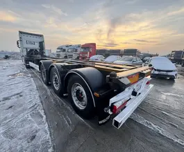 Полуприцеп-контейнеровоз WIELTON NS3R 2022 года б/у фото 2