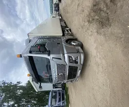 Седельный тягач Седельный тягач SITRAK c7h 2023 года б/у фото 3