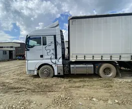 Седельный тягач Седельный тягач SITRAK c7h 2023 года б/у фото 4