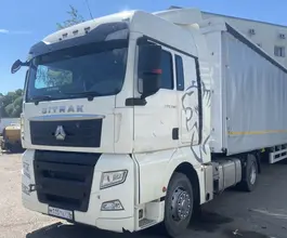 Седельный тягач Седельный тягач SITRAK c7h 2023 года б/у