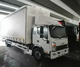 Тентованный грузовик Тентованный грузовик  JAC 2022 года б/у