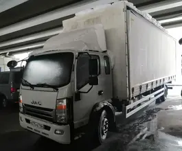 Тентованный грузовик Тентованный грузовик  JAC 2022 года б/у фото 4