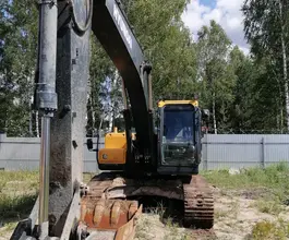 Экскаватор Hyundai HX220S 2021 года б/у фото 3