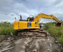 Экскаватор KOMATSU PC220-8MO 2022 года б/у
