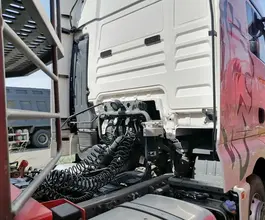 Седельный тягач Седельный тягач SITRAK c7h 2023 года б/у фото 5