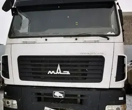 Седельный тягач Седельный тягач МАЗ 5440C9 2021 года б/у фото 2