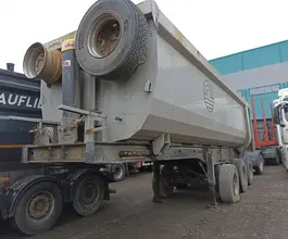 Полуприцеп самосвальный GRUNWALD 9453 2021 года б/у фото 4