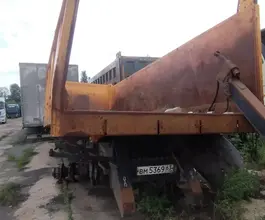 Самосвальный прицеп МАЗ 856102-010 2021 года б/у фото 3