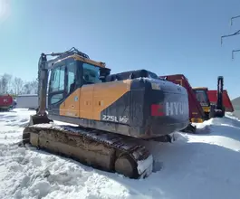 HYUNDAI R225LVS 2023 года б/у фото 5