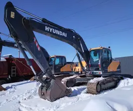 Экскаватор HYUNDAI R225LVS 2023 года б/у фото 3