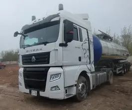 Седельный тягач Седельный тягач SITRAK c7h 2023 года б/у фото 3