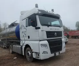 Седельный тягач Седельный тягач SITRAK c7h 2023 года б/у