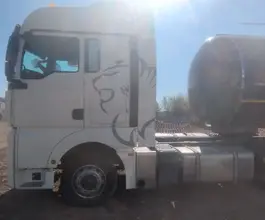 Седельный тягач Седельный тягач SITRAK c7h 2023 года б/у фото 4