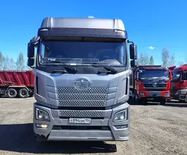 Седельный тягач Седельный тягач FAW JH6 2023 года б/у фото 3