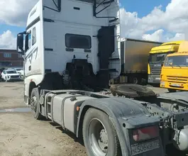 Седельный тягач Седельный тягач FAW J7 2023 года б/у фото 5