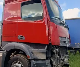 Седельный тягач Седельный тягач Mercedes-Benz Actros 2021 года б/у