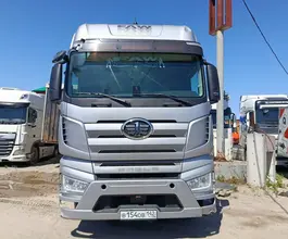 Седельный тягач Седельный тягач FAW J7 2023 года б/у фото 3
