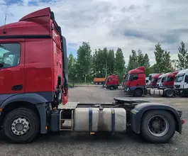 Седельный тягач Седельный тягач Mercedes-Benz Actros 2021 года б/у фото 5